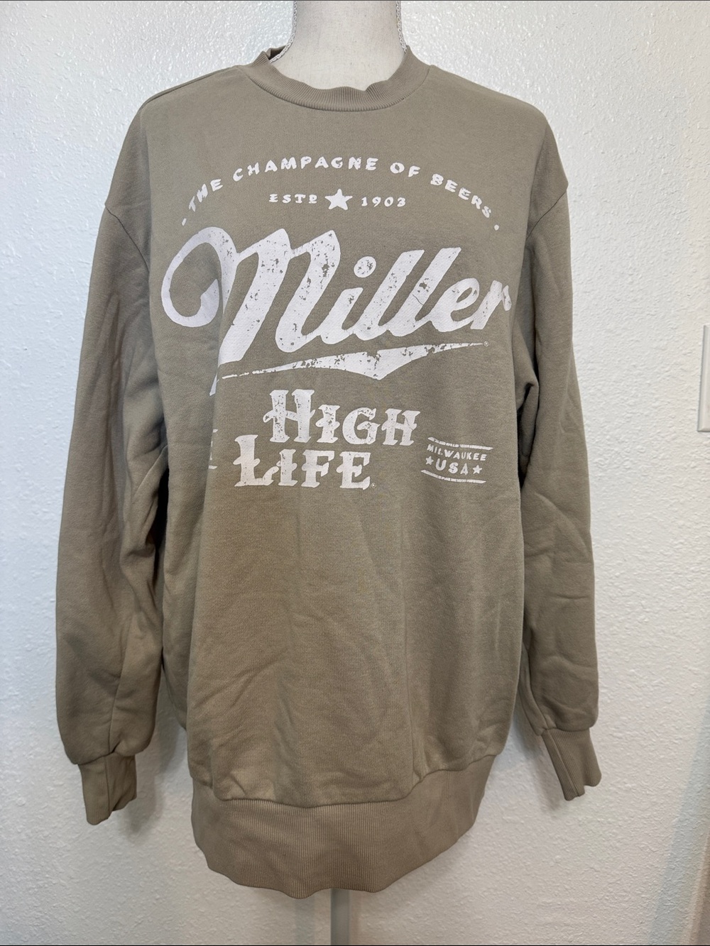Miller High Life Men's Crewneck Sweatshirt - Taupe Size Medium Graphic - Picture 2 of 14